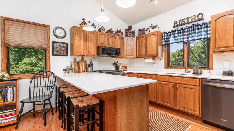 7 High Ridge, GALENA, Illinois 61036, 3 Bedrooms Bedrooms, ,3 BathroomsBathrooms,House,For Sale,High Ridge,202505180