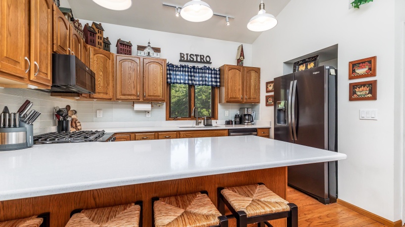 7 High Ridge, GALENA, Illinois 61036, 3 Bedrooms Bedrooms, ,3 BathroomsBathrooms,House,For Sale,High Ridge,202505180