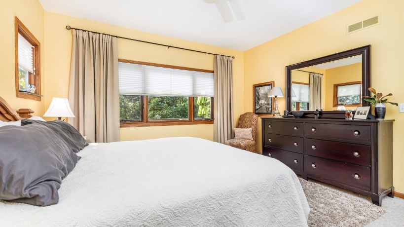 7 High Ridge, GALENA, Illinois 61036, 3 Bedrooms Bedrooms, ,3 BathroomsBathrooms,House,For Sale,High Ridge,202505180