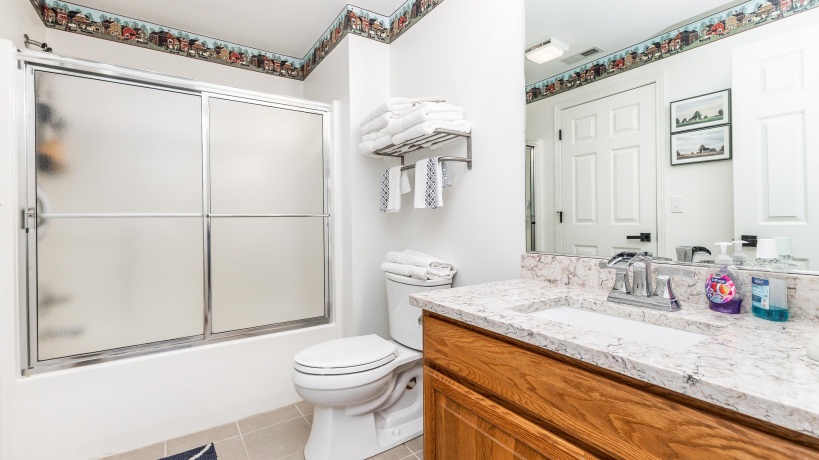 7 High Ridge, GALENA, Illinois 61036, 3 Bedrooms Bedrooms, ,3 BathroomsBathrooms,House,For Sale,High Ridge,202505180