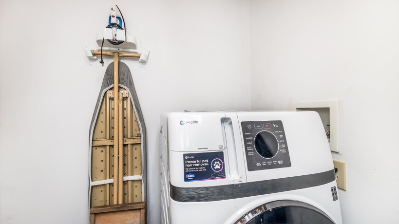 7 High Ridge, GALENA, Illinois 61036, 3 Bedrooms Bedrooms, ,3 BathroomsBathrooms,House,For Sale,High Ridge,202505180