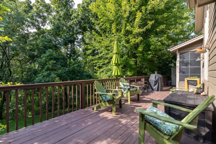 7 High Ridge, GALENA, Illinois 61036, 3 Bedrooms Bedrooms, ,3 BathroomsBathrooms,House,For Sale,High Ridge,202505180