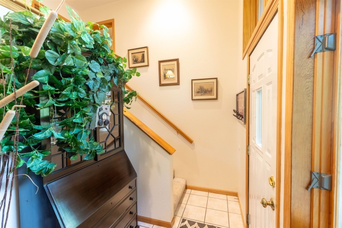 18 Talisman, GALENA, Illinois 61036, 3 Bedrooms Bedrooms, ,2 BathroomsBathrooms,House,For Sale,Talisman,202505182