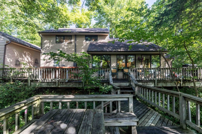 18 Talisman, GALENA, Illinois 61036, 3 Bedrooms Bedrooms, ,2 BathroomsBathrooms,House,For Sale,Talisman,202505182