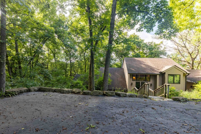 18 Talisman, GALENA, Illinois 61036, 3 Bedrooms Bedrooms, ,2 BathroomsBathrooms,House,For Sale,Talisman,202505182