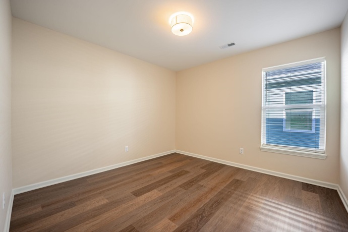 880 Fuller, BELVIDERE, Illinois 61008, 2 Bedrooms Bedrooms, ,2 BathroomsBathrooms,House,For Sale,Fuller,202505184