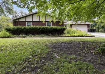 931 Ivy Oaks, CALEDONIA, Illinois 61011, 3 Bedrooms Bedrooms, ,2 BathroomsBathrooms,House,For Sale,Ivy Oaks,202505191