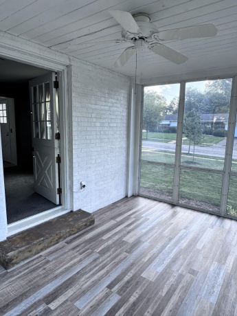 705 Woodlane, ROCKFORD, Illinois 61107, 3 Bedrooms Bedrooms, ,2 BathroomsBathrooms,House,For Sale,Woodlane,202505192