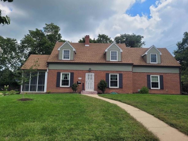 705 Woodlane, ROCKFORD, Illinois 61107, 3 Bedrooms Bedrooms, ,2 BathroomsBathrooms,House,For Sale,Woodlane,202505192