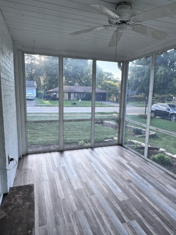 705 Woodlane, ROCKFORD, Illinois 61107, 3 Bedrooms Bedrooms, ,2 BathroomsBathrooms,House,For Sale,Woodlane,202505192