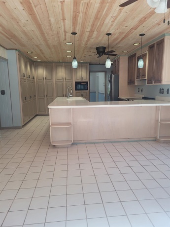 705 Woodlane, ROCKFORD, Illinois 61107, 3 Bedrooms Bedrooms, ,2 BathroomsBathrooms,House,For Sale,Woodlane,202505192