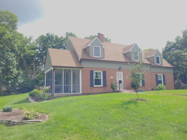 705 Woodlane, ROCKFORD, Illinois 61107, 3 Bedrooms Bedrooms, ,2 BathroomsBathrooms,House,For Sale,Woodlane,202505192