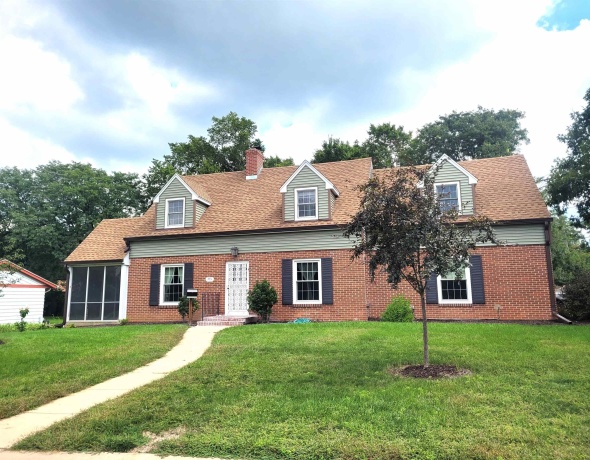 705 Woodlane, ROCKFORD, Illinois 61107, 3 Bedrooms Bedrooms, ,2 BathroomsBathrooms,House,For Sale,Woodlane,202505192