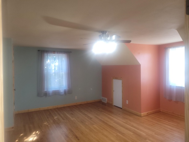 705 Woodlane, ROCKFORD, Illinois 61107, 3 Bedrooms Bedrooms, ,2 BathroomsBathrooms,House,For Sale,Woodlane,202505192