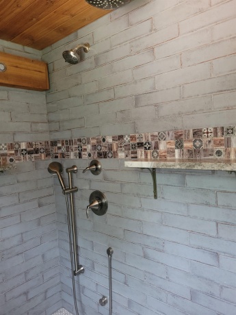 705 Woodlane, ROCKFORD, Illinois 61107, 3 Bedrooms Bedrooms, ,2 BathroomsBathrooms,House,For Sale,Woodlane,202505192