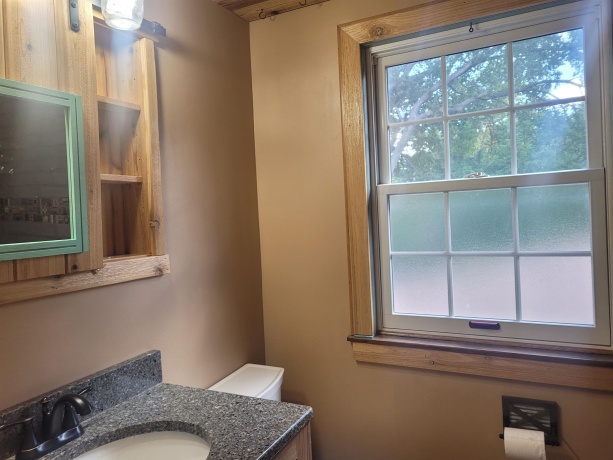 705 Woodlane, ROCKFORD, Illinois 61107, 3 Bedrooms Bedrooms, ,2 BathroomsBathrooms,House,For Sale,Woodlane,202505192