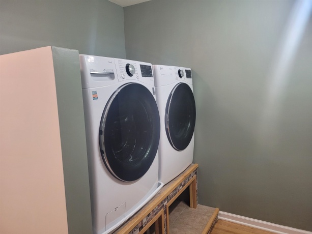 705 Woodlane, ROCKFORD, Illinois 61107, 3 Bedrooms Bedrooms, ,2 BathroomsBathrooms,House,For Sale,Woodlane,202505192