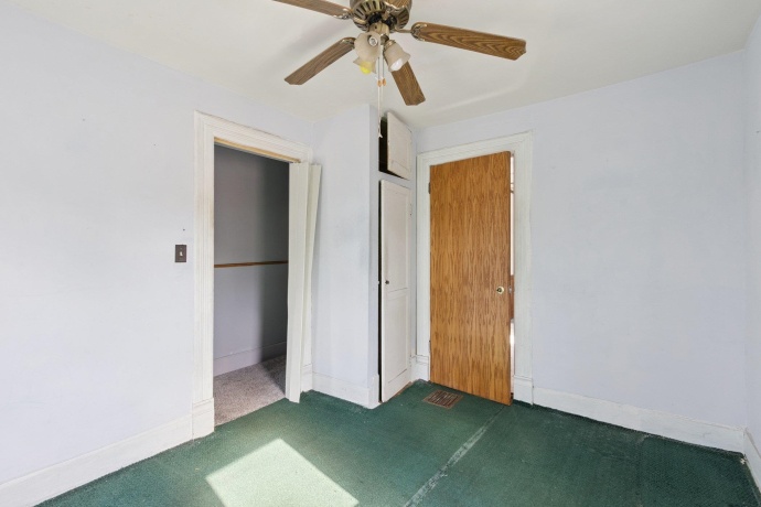 201 Hinkley, ROCKFORD, Illinois 61101, 3 Bedrooms Bedrooms, ,1 BathroomBathrooms,House,For Sale,Hinkley,202505208