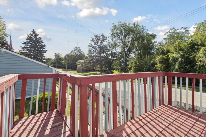 201 Hinkley, ROCKFORD, Illinois 61101, 3 Bedrooms Bedrooms, ,1 BathroomBathrooms,House,For Sale,Hinkley,202505208