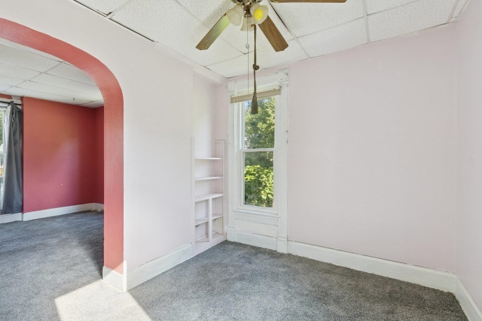 201 Hinkley, ROCKFORD, Illinois 61101, 3 Bedrooms Bedrooms, ,1 BathroomBathrooms,House,For Sale,Hinkley,202505208