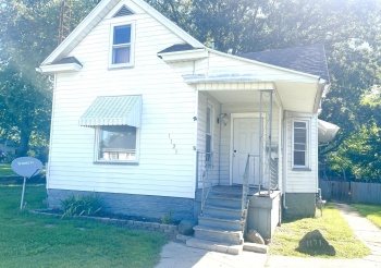 1121 Rock, Peru, Illinois 61354, 4 Bedrooms Bedrooms, ,2 BathroomsBathrooms,House,For Sale,Rock,202505232
