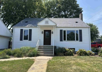 211 Taylor, CHERRY, Illinois 61317, 3 Bedrooms Bedrooms, ,2 BathroomsBathrooms,House,For Sale,Taylor,202505246