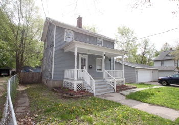 412 10th, ROCKFORD, Illinois 61104, 3 Bedrooms Bedrooms, ,1 BathroomBathrooms,House,For Sale,10th,202502423