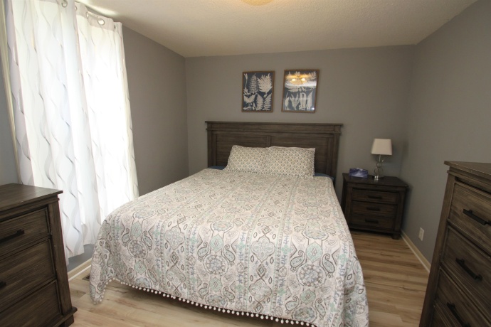 1431 IL Route 75 E, FREEPORT, Illinois 61032, 3 Bedrooms Bedrooms, ,2 BathroomsBathrooms,House,For Sale,IL Route 75 E,202505250