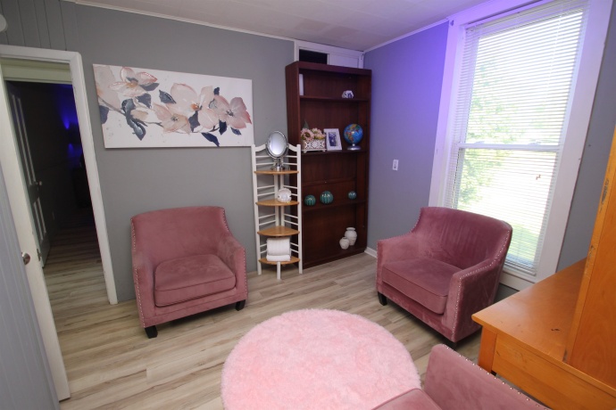 1431 IL Route 75 E, FREEPORT, Illinois 61032, 3 Bedrooms Bedrooms, ,2 BathroomsBathrooms,House,For Sale,IL Route 75 E,202505250