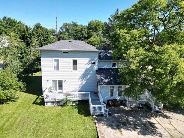 1431 IL Route 75 E, FREEPORT, Illinois 61032, 3 Bedrooms Bedrooms, ,2 BathroomsBathrooms,House,For Sale,IL Route 75 E,202505250