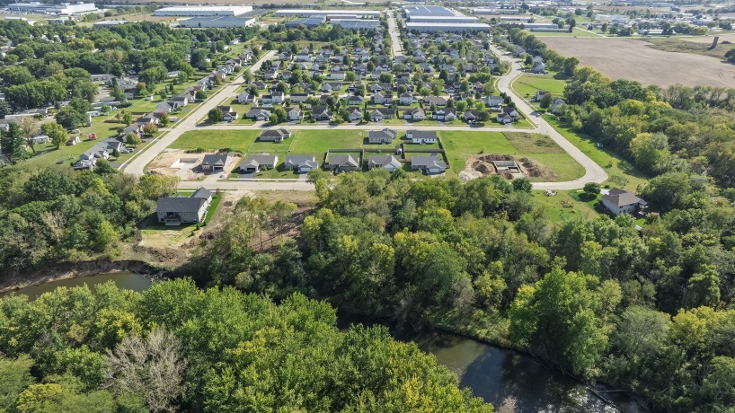 4137 Waters Edge, BELVIDERE, Illinois 61008, 3 Bedrooms Bedrooms, ,2 BathroomsBathrooms,House,For Sale,Waters Edge,202505255