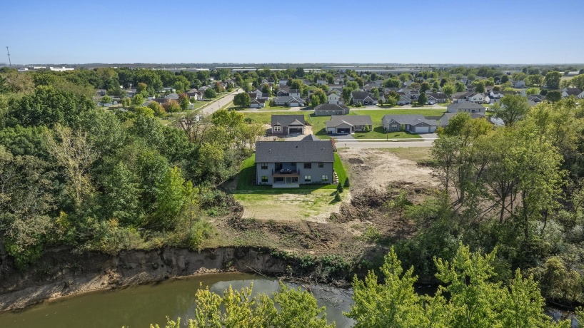 4137 Waters Edge, BELVIDERE, Illinois 61008, 3 Bedrooms Bedrooms, ,2 BathroomsBathrooms,House,For Sale,Waters Edge,202505255