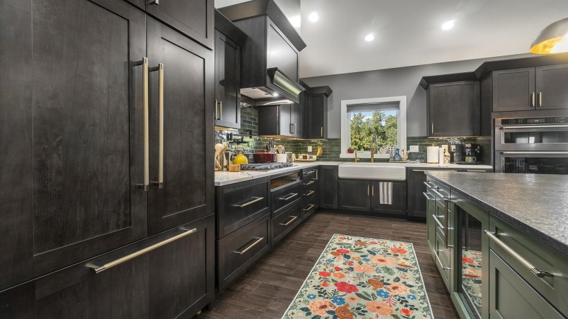 4137 Waters Edge, BELVIDERE, Illinois 61008, 3 Bedrooms Bedrooms, ,2 BathroomsBathrooms,House,For Sale,Waters Edge,202505255