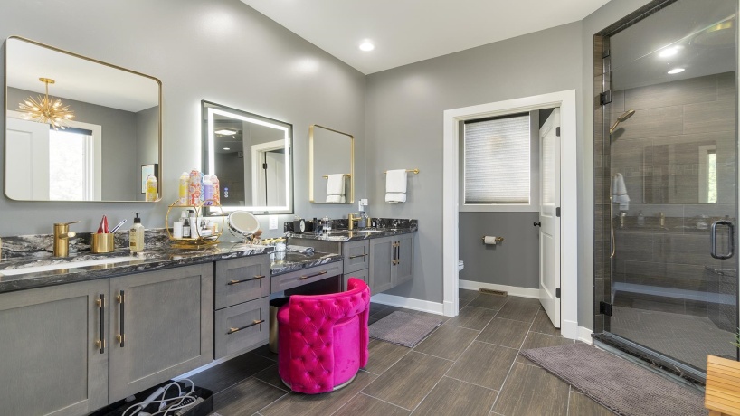 4137 Waters Edge, BELVIDERE, Illinois 61008, 3 Bedrooms Bedrooms, ,2 BathroomsBathrooms,House,For Sale,Waters Edge,202505255