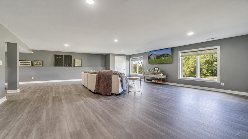 4137 Waters Edge, BELVIDERE, Illinois 61008, 3 Bedrooms Bedrooms, ,2 BathroomsBathrooms,House,For Sale,Waters Edge,202505255