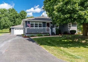 5245 Osage, ROCKFORD, Illinois 61101, 3 Bedrooms Bedrooms, ,2 BathroomsBathrooms,House,For Sale,Osage,202505256