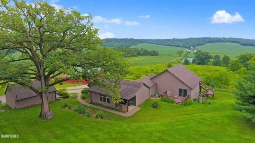 2287 Hanover, HANOVER, Illinois 61041, 4 Bedrooms Bedrooms, ,4 BathroomsBathrooms,House,For Sale,Hanover,202505266