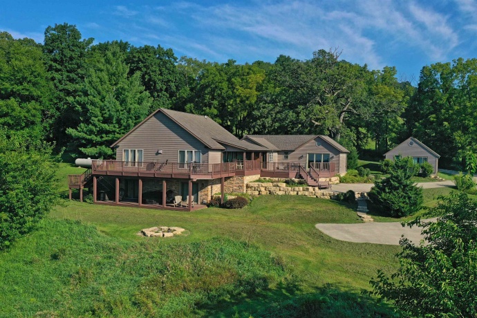 2287 Hanover, HANOVER, Illinois 61041, 4 Bedrooms Bedrooms, ,4 BathroomsBathrooms,House,For Sale,Hanover,202505266