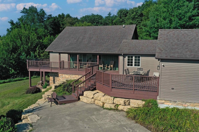 2287 Hanover, HANOVER, Illinois 61041, 4 Bedrooms Bedrooms, ,4 BathroomsBathrooms,House,For Sale,Hanover,202505266