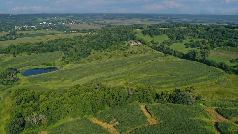 2287 Hanover, HANOVER, Illinois 61041, 4 Bedrooms Bedrooms, ,4 BathroomsBathrooms,House,For Sale,Hanover,202505266