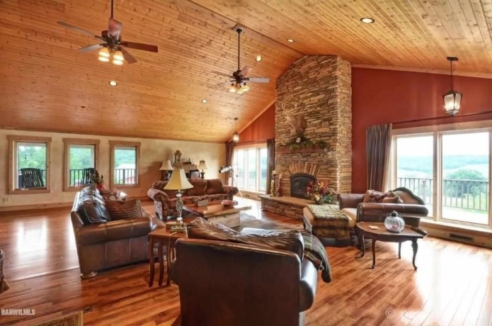 2287 Hanover, HANOVER, Illinois 61041, 4 Bedrooms Bedrooms, ,4 BathroomsBathrooms,House,For Sale,Hanover,202505266