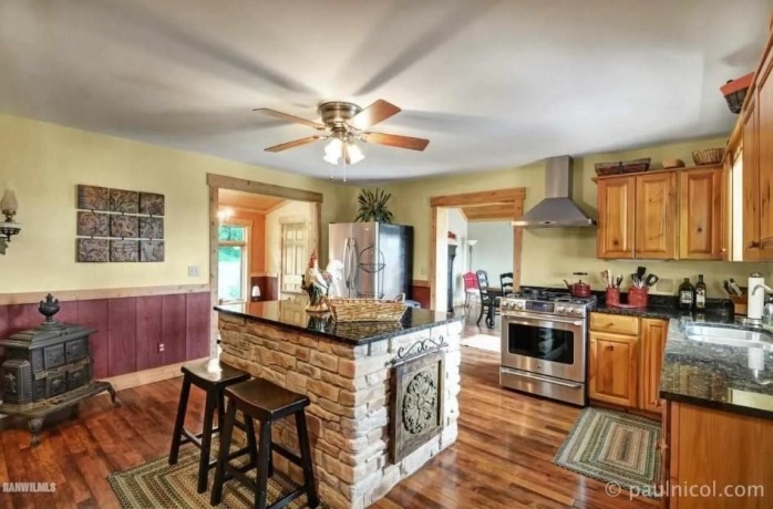 2287 Hanover, HANOVER, Illinois 61041, 4 Bedrooms Bedrooms, ,4 BathroomsBathrooms,House,For Sale,Hanover,202505266