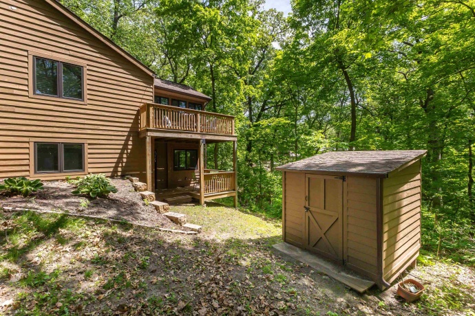 4 Colony, GALENA, Illinois 61036, 3 Bedrooms Bedrooms, ,2 BathroomsBathrooms,House,For Sale,Colony,202505272