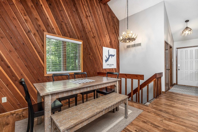 4 Colony, GALENA, Illinois 61036, 3 Bedrooms Bedrooms, ,2 BathroomsBathrooms,House,For Sale,Colony,202505272