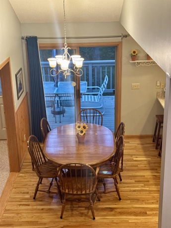 3 Hawthorn, GALENA, Illinois 61036, 4 Bedrooms Bedrooms, ,4 BathroomsBathrooms,House,For Sale,Hawthorn,202505275