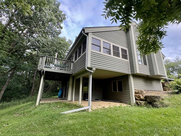 3 Hawthorn, GALENA, Illinois 61036, 4 Bedrooms Bedrooms, ,4 BathroomsBathrooms,House,For Sale,Hawthorn,202505275