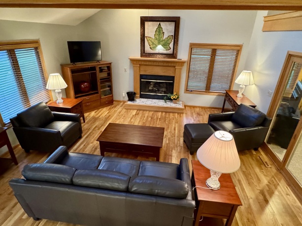 3 Hawthorn, GALENA, Illinois 61036, 4 Bedrooms Bedrooms, ,4 BathroomsBathrooms,House,For Sale,Hawthorn,202505275