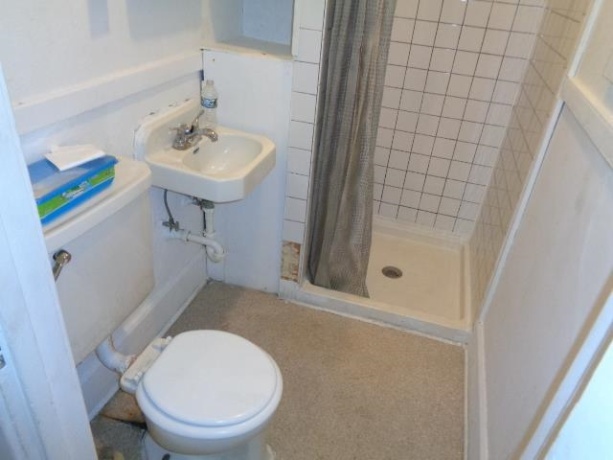 735 Court, ROCKFORD, Illinois 61103, ,3 - 4 Units,For Sale,Court,202505300
