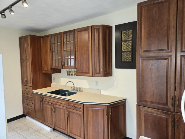 412-414 May Street 414-B, ROCKFORD, Illinois 61104, ,3 - 4 Units,For Sale,May Street 414-B,202505302