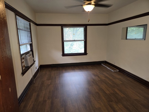 412-414 May Street 414-B, ROCKFORD, Illinois 61104, ,3 - 4 Units,For Sale,May Street 414-B,202505302